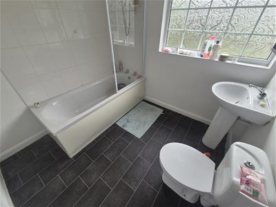Picture 3